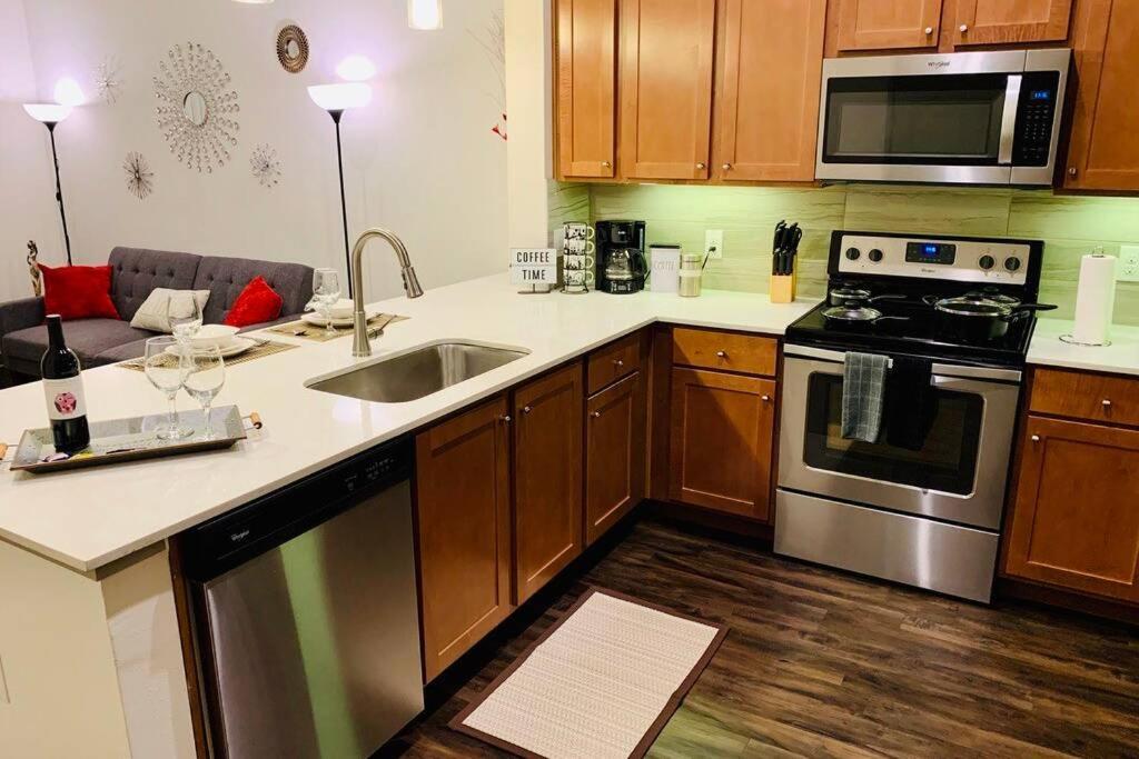 New Apart Downtown - 5Min Stadium/Parks/Museum Apartment Houston Luaran gambar
