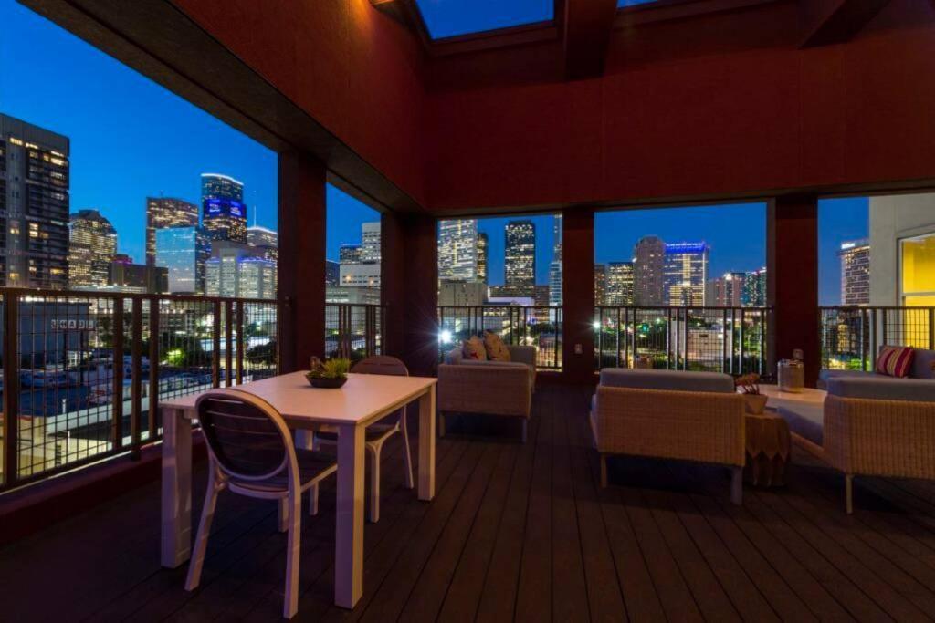 New Apart Downtown - 5Min Stadium/Parks/Museum Apartment Houston Luaran gambar
