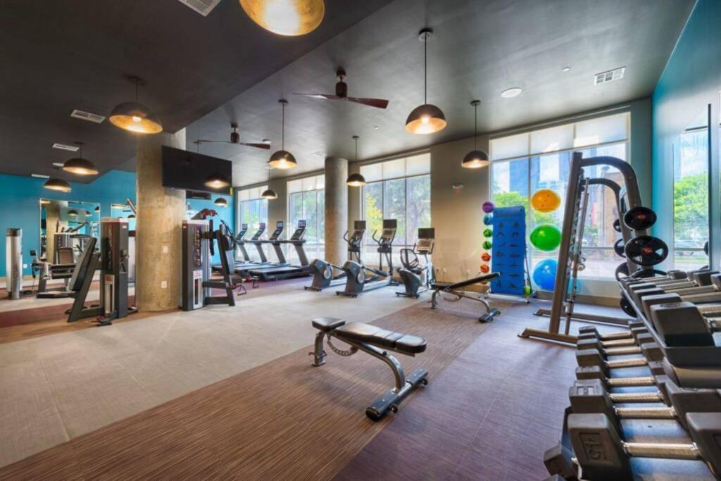 New Apart Downtown - 5Min Stadium/Parks/Museum Apartment Houston Luaran gambar